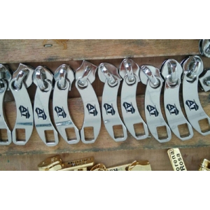 拉頭拉片點膠點漆2