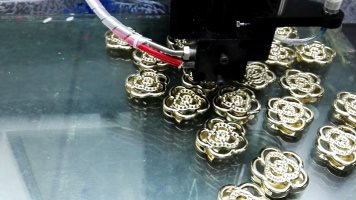 花型鑲鉆洞點膠