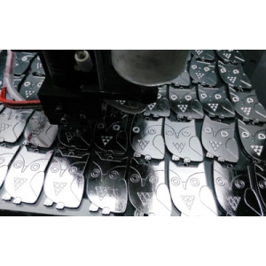 鑰匙扣商標點膠